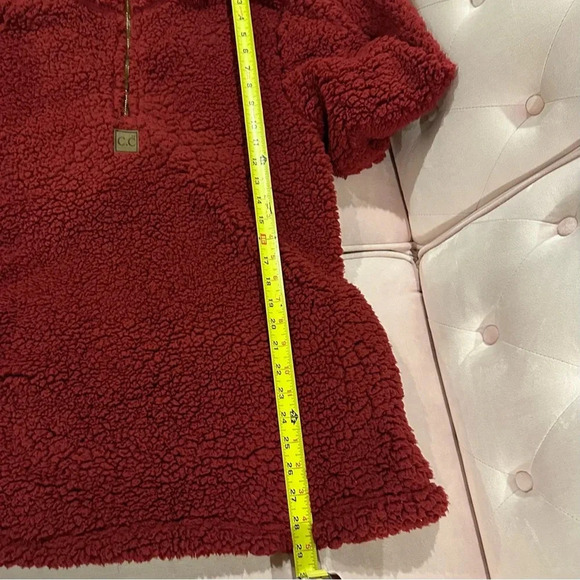 Women’s CC Sherpa pull over. - Picture 6 of 9